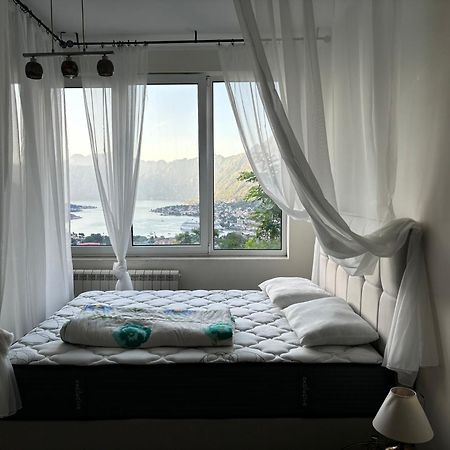 Apartments Vidikovac Inn Kotor Bagian luar foto
