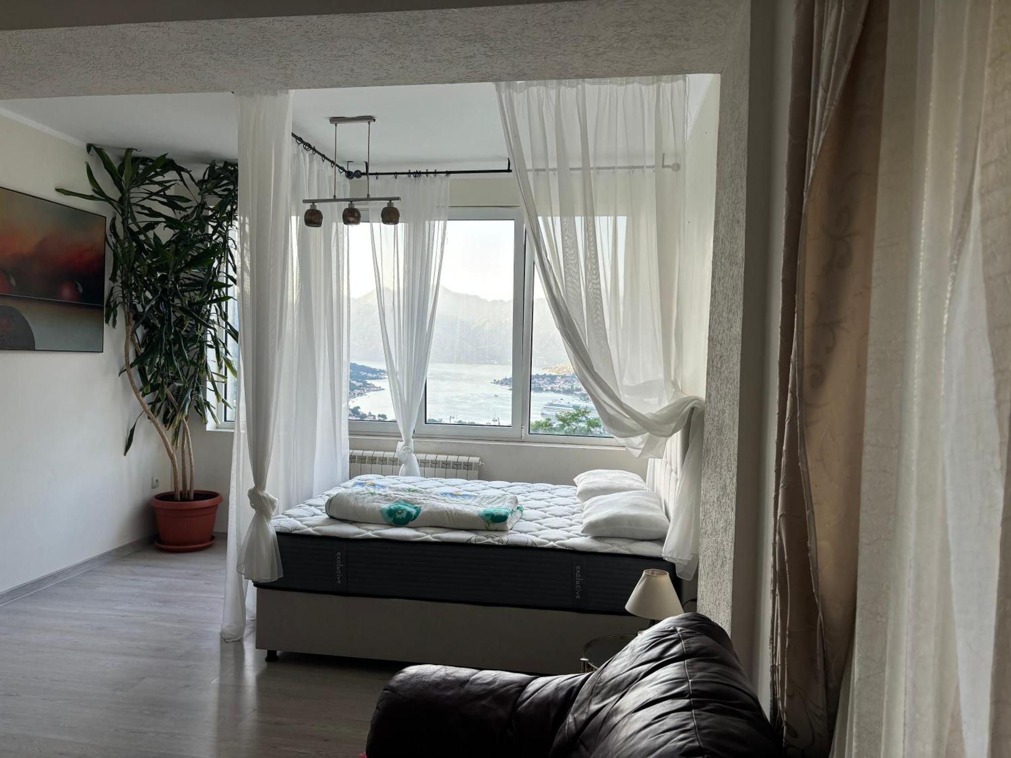 Apartments Vidikovac Inn Kotor Bagian luar foto